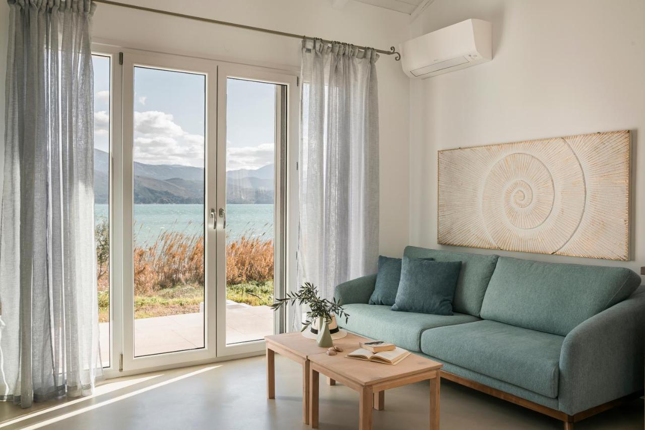 Apollonides Seafront Villa1 Aoede Lixouri Luaran gambar
