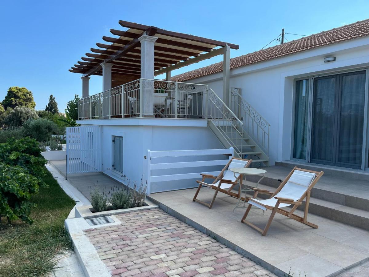 Apollonides Seafront Villa1 Aoede Lixouri Luaran gambar