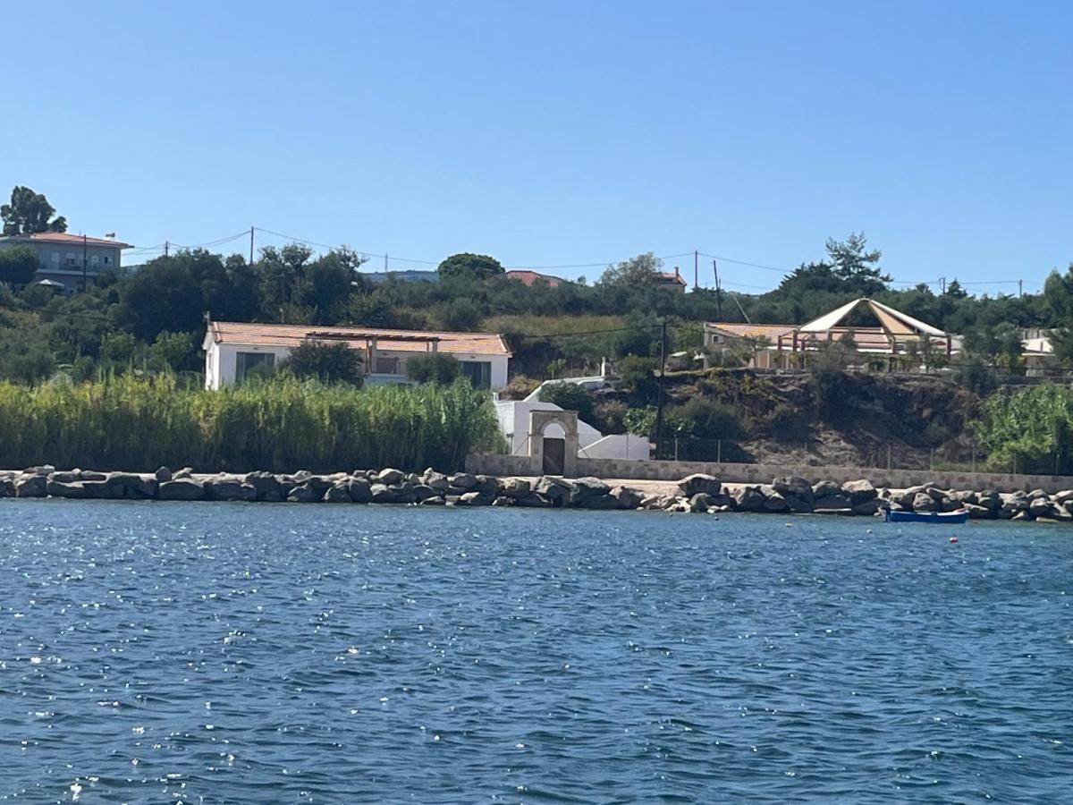Apollonides Seafront Villa1 Aoede Lixouri Luaran gambar