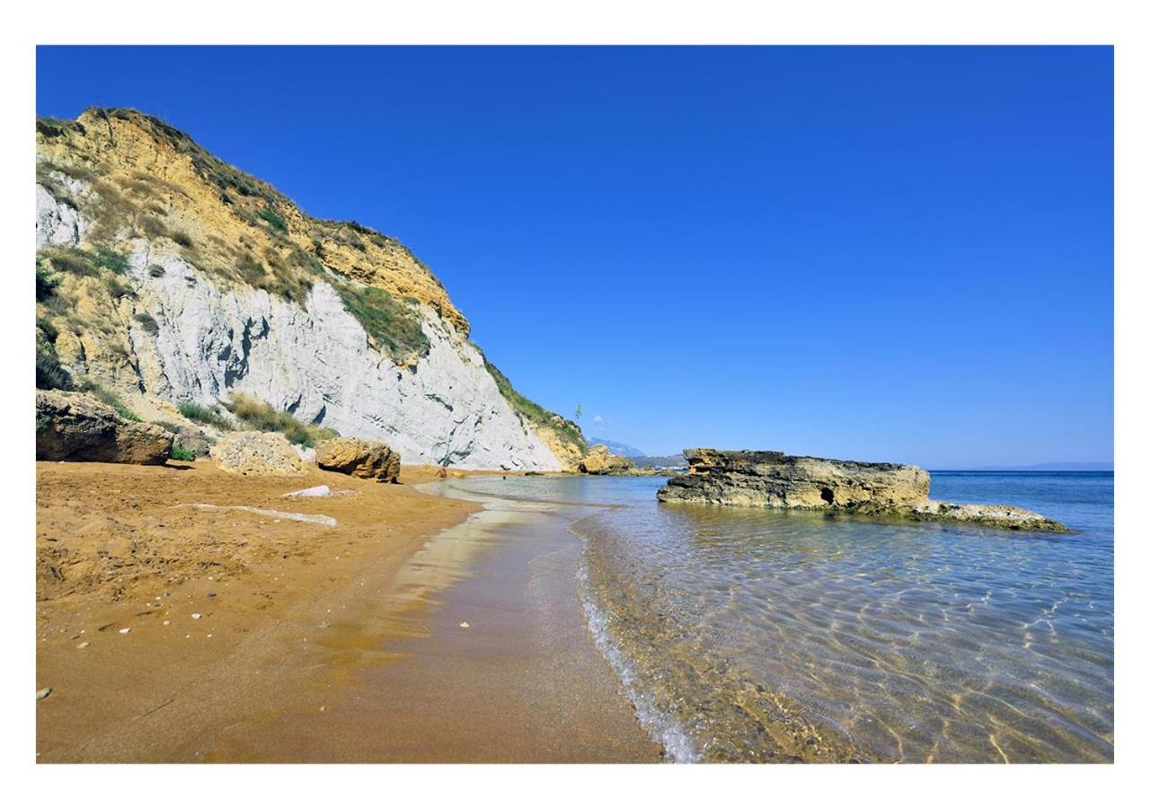 Apollonides Seafront Villa1 Aoede Lixouri Luaran gambar